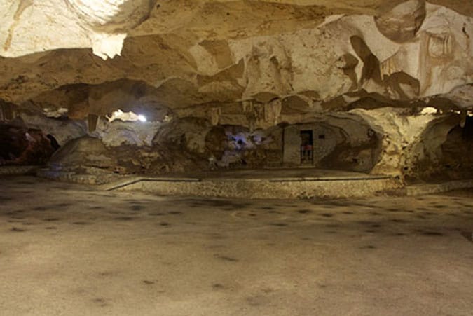 Green-Grotto-Caves-3
